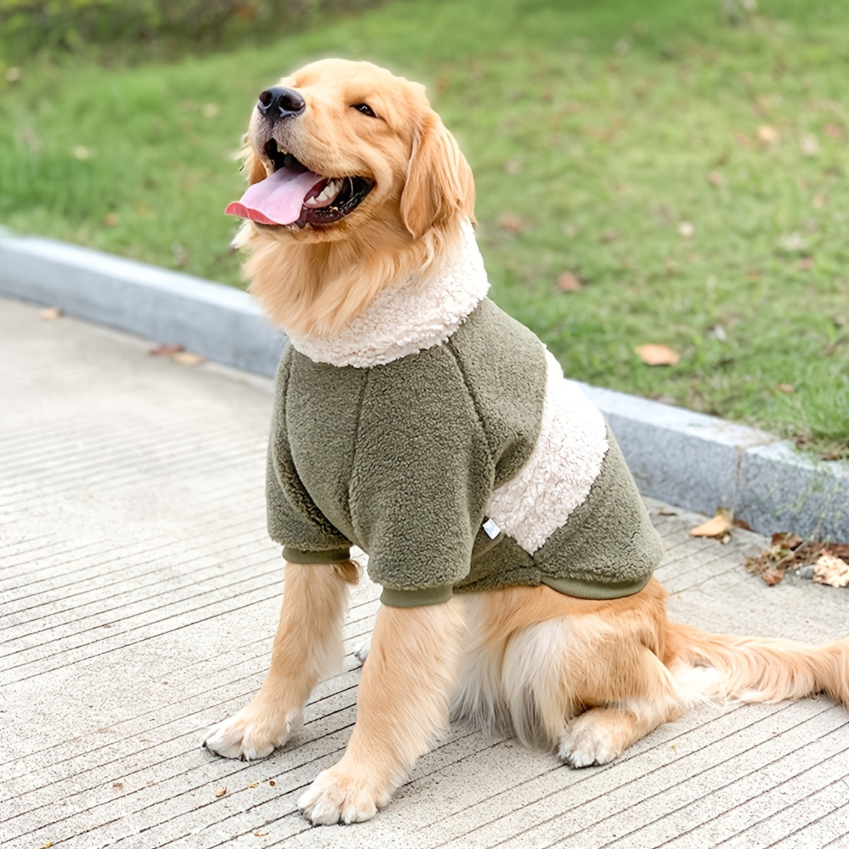 Cozy Fleece Hoodie for Dogs and Cats – Warm Winter Pet Sweatshirt for Cold Weather Comfort