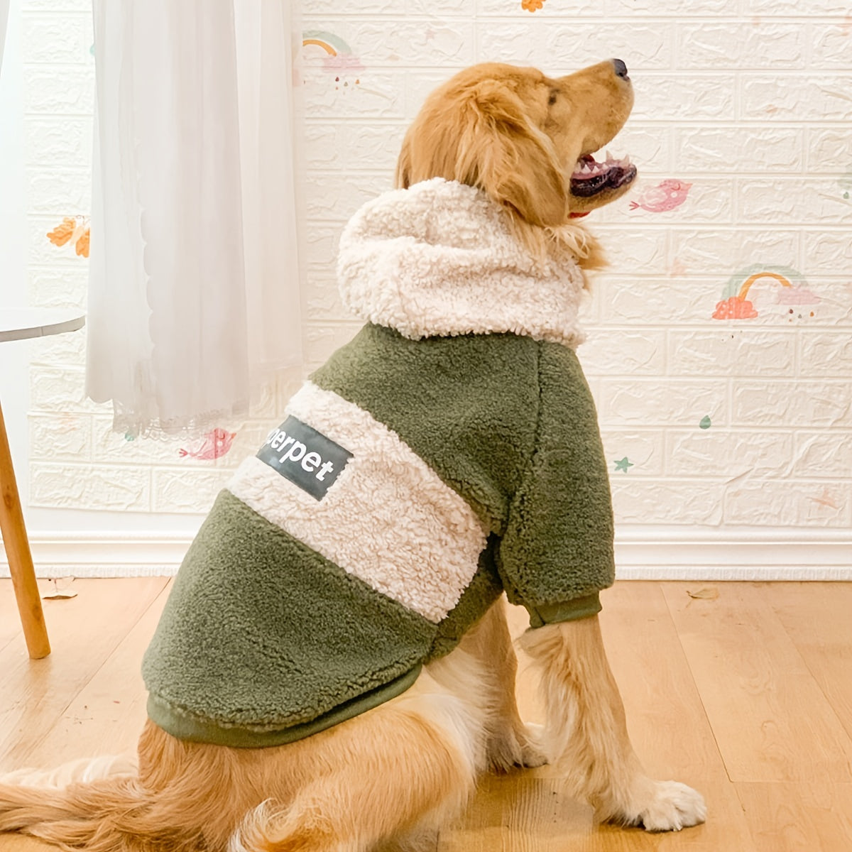 Cozy Fleece Hoodie for Dogs and Cats – Warm Winter Pet Sweatshirt for Cold Weather Comfort